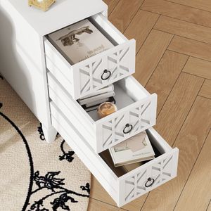Tavolino Angolare Alto Bianco con 2 Ripiani Aperti e 3 Cassetti, Elegante Comodino per Camera da Letto, Data di Arrivo Prevista - Product Image 6