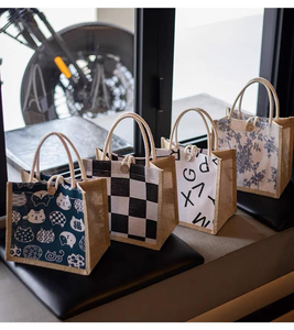 Bolsa de Playa de Yute Resistente y Reutilizable con Asas Reforzadas, Ideal para Transportar Objetos Pesados Cómodamente - Product Image 4