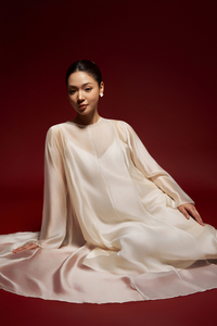 Robe midi en organza transparent pour femme, en soie voile, col rond, manches classiques, taille ample, style décontracté minimaliste et respirant, OEM - Product Image 2