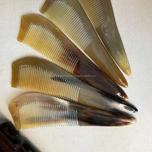 Peine de cuerno natural de alta calidad hecho a mano para peinar el cabello Peine de cuerno de búfalo real - Product Image 6