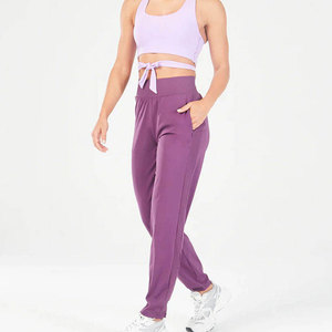 Pantalones de chándal acampanados para mujer, tallas grandes, ajuste regular, de invierno, cortavientos, ecológicos, de secado rápido, novedad 2026 al por mayor - Product Image 1