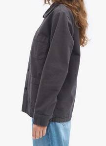 เสื้อแจ็คเก็ตผ้าฝ้ายทรงโอเวอร์ไซส์สำหรับทุกเพศ เหมาะสำหรับทำงาน สวมใส่สบาย ระบายอากาศได้ดี เนื้อผ้าหนา ทนทาน พร้อมกระเป๋า - Product Image 5