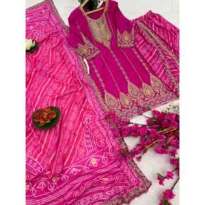 Ensemble de costume de soirée pour femmes de créateur avec broderie - Product Image 2