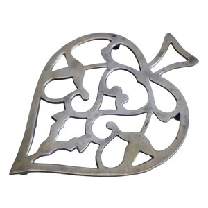 Trépied de cheminée en laiton antique, motif floral orné, en laiton massif, support de plaque chauffante, décoration vintage pour la maison - Product Image 4