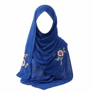 Voile musulman de haute qualité, nouveau châle hijab en mousseline de soie perlée respirant pour femme, brodé, long, doux et premium pour l'été - Product Image 1