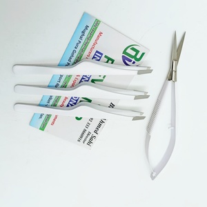 Pinzas para Cejas Personalizadas, Ecológicas, de Acero Inoxidable Japonés, Color Blanco, Ligeras, Antiestáticas, Duraderas, con Punta Inclinada - Product Image 2