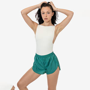 Shorts de cycliste pour femme en tissu Oxford de nylon froissé, à taille mi-haute, séchage rapide, respirant, avec logo personnalisé et fermeture à cordon de serrage - Product Image 1
