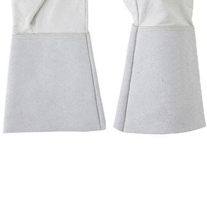 Guantes de soldadura de cuero resistentes al calor personalizados con forro de algodón, guantes de manga larga resistentes al fuego para barbacoa, horno y parrilla, guantes de alta resistencia. - Product Image 5