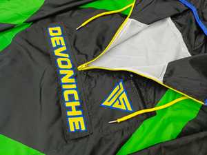 Waterproof Outdoor Zipper Hood Jacket Short Sets <b>Men's</b> Wind Breaker Suits <b>Men's</b> Multi Color Panels Lightweight Nylon <b>Men's</b> Sets - Product Image 3