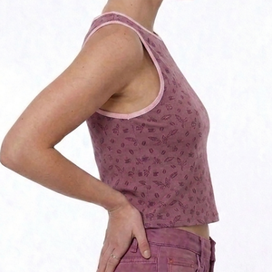 Débardeur streetwear haut de gamme pour femme en mélange de coton, antibactérien et doux pour la peau - Product Image 3