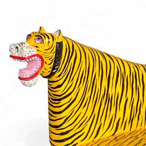 CHAISE TIGRE PEINTE - Chaise Tigre en Bois Massif Personnalisée de Luxe - Meilleure Qualité - Décoration Vintage Mix & Match - MOQ 1 Conteneur Seulement - Product Image 2