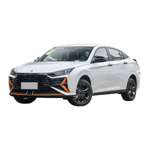 Auto Usado de Alto Rendimiento, Dongfeng AEOLUS YiXuan 1.5T, 4 Puertas, 5 Plazas, Sedán, Tracción Delantera, Gasolina, en Venta - Product Image 1