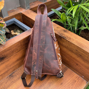 Cheveux sur sac de poitrine en cuir usiné Vintage en cuir véritable bandoulière décontracté épaule cartable personnalisé Convertible fronde sac à dos - Product Image 4