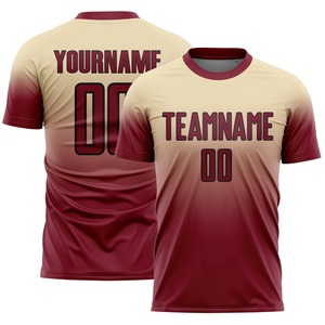 Uniforme de fútbol para hombre, conjunto de camiseta y pantalones cortos personalizados, de secado rápido, transpirable, ropa deportiva de primera calidad para equipo. - Product Image 6