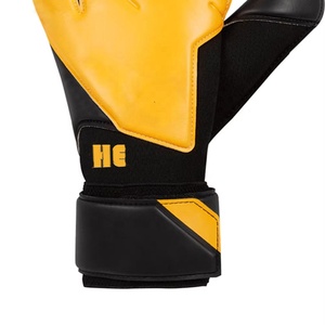 Guantes de Portero de Alto Rendimiento con Tu Propio Logotipo, Guantes de Fútbol de Portero Súper Suaves y Cómodos del Mejor Fabricante - Product Image 4