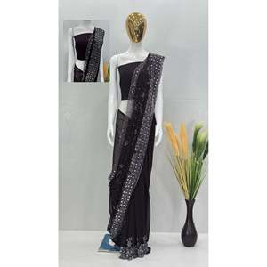 Hermoso Sari de Chifón con Trabajo de Espejos Reales para Fiestas, Silueta Recta - Product Image 3
