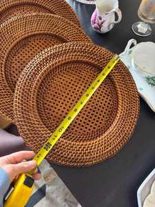 Plato de ratán minimalista hecho a mano para hoteles y restaurantes, para uso en mesa, ecológico, portátil, precio directo de fábrica por UO - Product Image 3