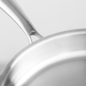 Durable Stainless Steel Fry <b>Pan</b> Built For Everyday Cooking Needs Delivering Reliable Performance <b>And</b> Even Heat Distribution - Product Image 3