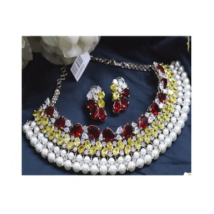 ชุดสร้อยคอพร้อมต่างหูประดับมอสซาไนต์ชุบทองคุณภาพสูง ดีไซน์สวยงาม เหมาะสำหรับงานแต่งงานและงานปาร์ตี้ สำหรับผู้หญิง - Product Image 1