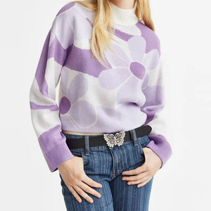 Suéter de punto de lana y viscosa con cuello redondo y manga larga a rayas para mujer de Haven Apparels, transpirable, informal, de corte regular, con encaje y diseño abierto. - Product Image 2
