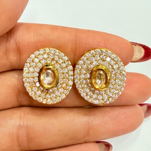 ต่างหูทองเหลืองทรงกลมแบบ Polki ของขวัญวันครบรอบสำหรับผู้หญิง - Product Image 3