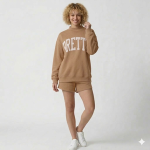 Ensemble haut à col montant et short pour femme, conçu avec une ambiance chic urbaine, créant une tenue quotidienne élégante et confiante - Product Image 1
