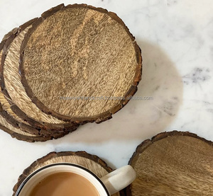 Sous-verre en bois de meilleure qualité, de belle conception, de bonne qualité, sous-verre en bois massif de forme ronde du meilleur exportateur en Inde - Product Image 4