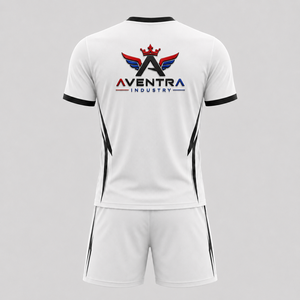 Tenue de football haute performance, vêtements de sport, uniforme de football conçu avec un tissu en polyester respirant pour l'entraînement quotidien - Product Image 2