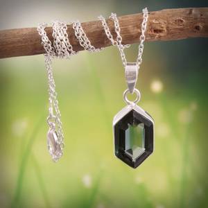 Colgante de Turmalina Verde, Hecho a Mano, Plata de Ley 925, Chapado en Oro de 14K, Joyería de Compromiso, Regalo - Product Image 3