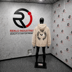 Sweat-shirt à capuche oversize beige avec fermeture éclair, style streetwear, en coton French Terry, avec logo brodé sur le devant et poche. - Product Image 4