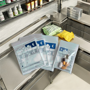 ถุงซิป LDPE พิมพ์ลายตามสั่ง สำหรับจ่ายยาในโรงพยาบาลและคลินิก - Product Image 1