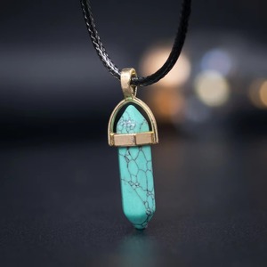 Colgante de lápiz de turquesa premium en forma de lágrima, piedra preciosa natural, decoración para el hogar, regalo, artesanía, joyería al por mayor - Product Image 2
