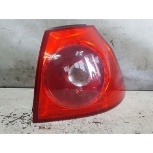 Feu arrière droit d'occasion pour Golf 1K6945096AC - Product Image 1