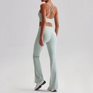 ชุดออกกำลังกายสำหรับผู้หญิง ชุดโยคะ ชุดฟิตเนส ลายเรียบแบบกำหนดเอง เสื้อชั้นในกีฬาและกางเกงขาบาน เอวยางยืด กางเกงเลกกิ้งสำหรับผู้หญิง - Product Image 2