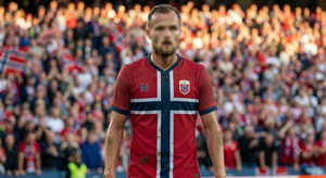 Camiseta de Fútbol de Manga Corta de Invierno Sublimada del Equipo Nacional de Noruega, 100% Poliéster, Personalizada, de Secado Rápido - Product Image 6
