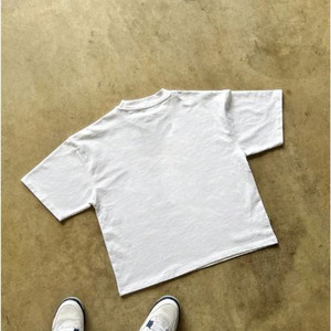 T-shirts pour hommes coupe ample et oversize, ourlet brut, logo personnalisé imprimé, style hip-hop vieilli, tissu peigné 100% coton - Product Image 2