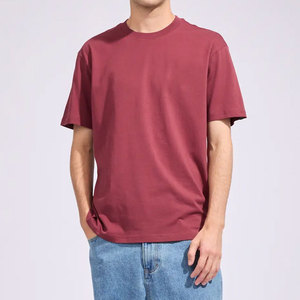 Hot Sale Men T-Shirt Customized Colors Factory Price Eco-Friendly High Quality Neck Regular Fit Cotton Quick Dry Breathable - Product Image 3