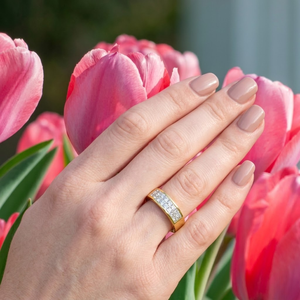 Anillo de Boda de Oro Amarillo de 18K con Diamantes de Corte Princesa, Engaste Invisible de 2 Filas, Anillo de Aniversario, Joyería Fina, Venta al Por Mayor - Product Image 2