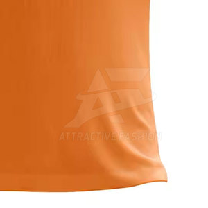 Maillot de football personnalisé conçu pour l'identité de l'équipe, avec une coupe athlétique confortable et un style élégant. - Product Image 5