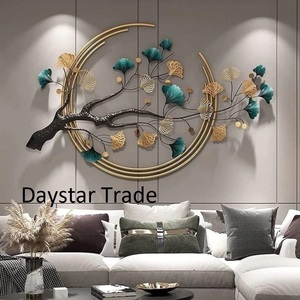 Sculpture murale en métal moderne et minimaliste Daystar Trade, design rectangulaire à motifs végétaux, décoration pour mariage et salon - Product Image 1