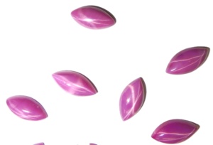 Rubis Étoilé Rose Taille Marquise 8x16 mm 5,5 Carats Créé en Laboratoire Poli Opaque Cabochon avec Effet Étoile à 6 Branches pour la Fabrication de Bijoux - Product Image 4