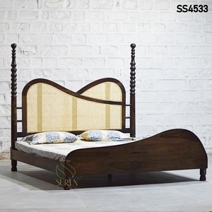 Cama con Dosel King Size de Madera Maciza, Marco de Madera Tallada, Color Marrón Oscuro, Muebles de Dormitorio Tradicionales, Cómodos y Vintage - Product Image 1