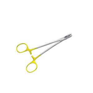 Pince porte-aiguille manuelle professionnelle en acier inoxydable pour chirurgie générale, certifiée CE, marque IAA SURGICAL INSTRUMENTS, garantie 1 an - Product Image 4