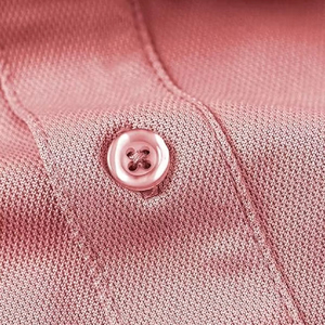 Polo de golf personnalisé en polyester et coton, respirant, à manches courtes, coupe classique avec poche avant, design personnalisé - Product Image 4