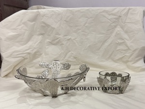 Moderno Juego de Platos para Frutas con Diseño de Cactus, Tazón Decorativo de Vidrio con Borde Metálico Plateado Texturizado, Centro de Mesa Único de Estilo Suroeste - Product Image 3