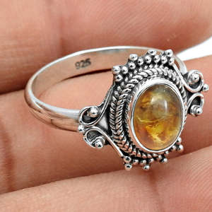 Anillo de piedra preciosa de ámbar amarillo natural elaborado con plata de ley 925, corte ovalado, estilo bohemio, disponible al precio más bajo. - Product Image 2