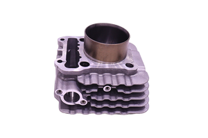 Pièces de rechange complètes pour tricycles de qualité supérieure, fabriquées en Inde, compatibles avec le modèle RE, exportées vers Haïti et la République Dominicaine - Product Image 2