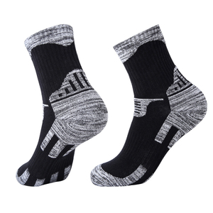 Calcetines Deportivos Personalizados al por Mayor, Multicolores, para Equipos Deportivos, Regalos Corporativos, Gimnasio, Fitness, Unisex, Transpirables, para Primavera - Product Image 2