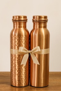 Bouteille d'eau en cuivre naturel martelé pour le yoga, la remise en forme, l'hydratation et la détoxification, bouteille en cuivre pur, vaisselle en cuivre martelé, ayurvédique - Product Image 3