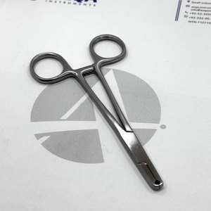 คีมหนีบเหล็กกล้าไร้สนิมสำหรับเจาะผิวหนัง ขนาด 5.5 นิ้ว ปลายหยัก 3 มม. เครื่องมือมืออาชีพสำหรับเจาะร่างกาย - Product Image 3